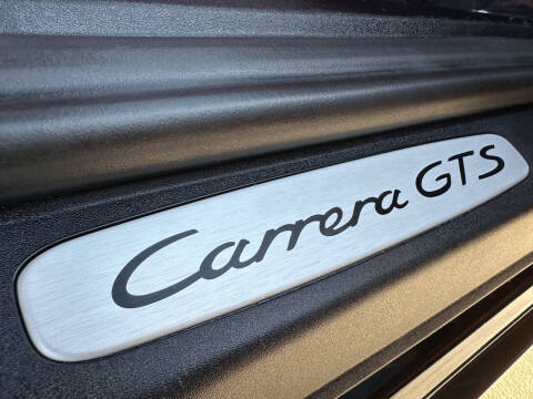 2017 Porsche 911 Carrera GTS