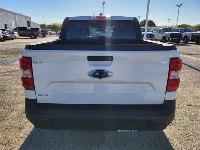 2022 Ford Maverick XL