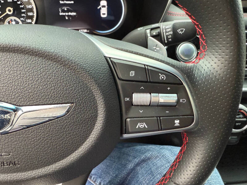 2023 Genesis G70 2.0T