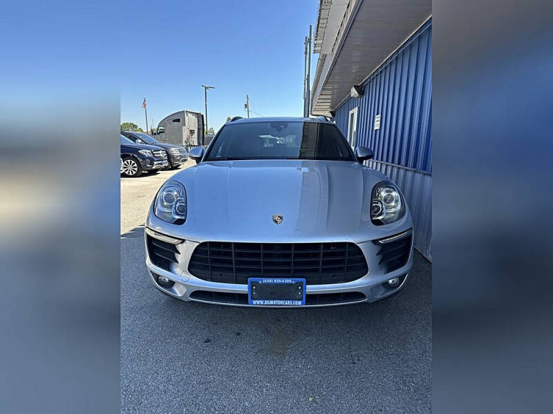 2017 Porsche Macan
