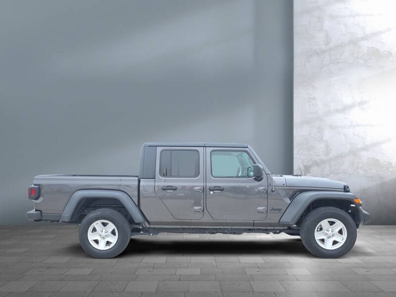 2020 Jeep Gladiator Sport S