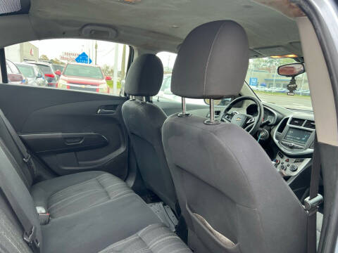 2017 Chevrolet Sonic LT Auto