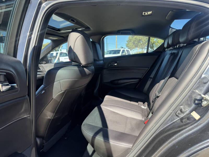 2016 Acura ILX w/Tech w/A-SPEC