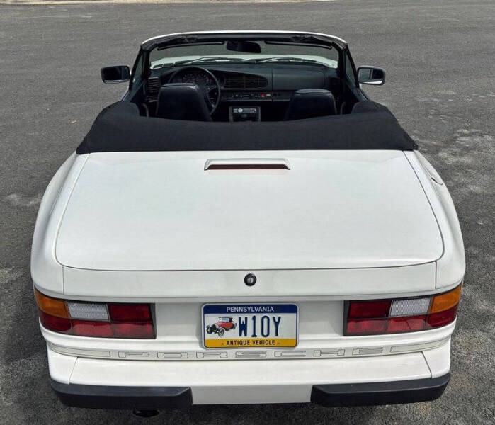 1990 Porsche 944 S2