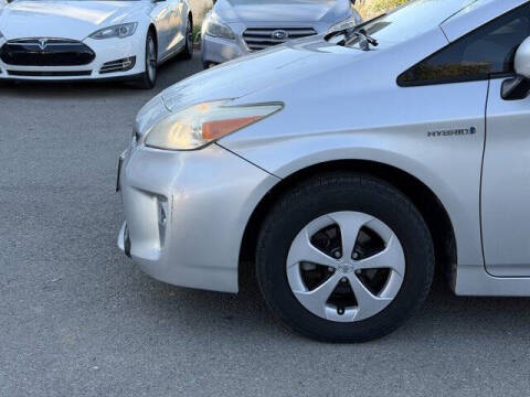 2012 Toyota Prius Two