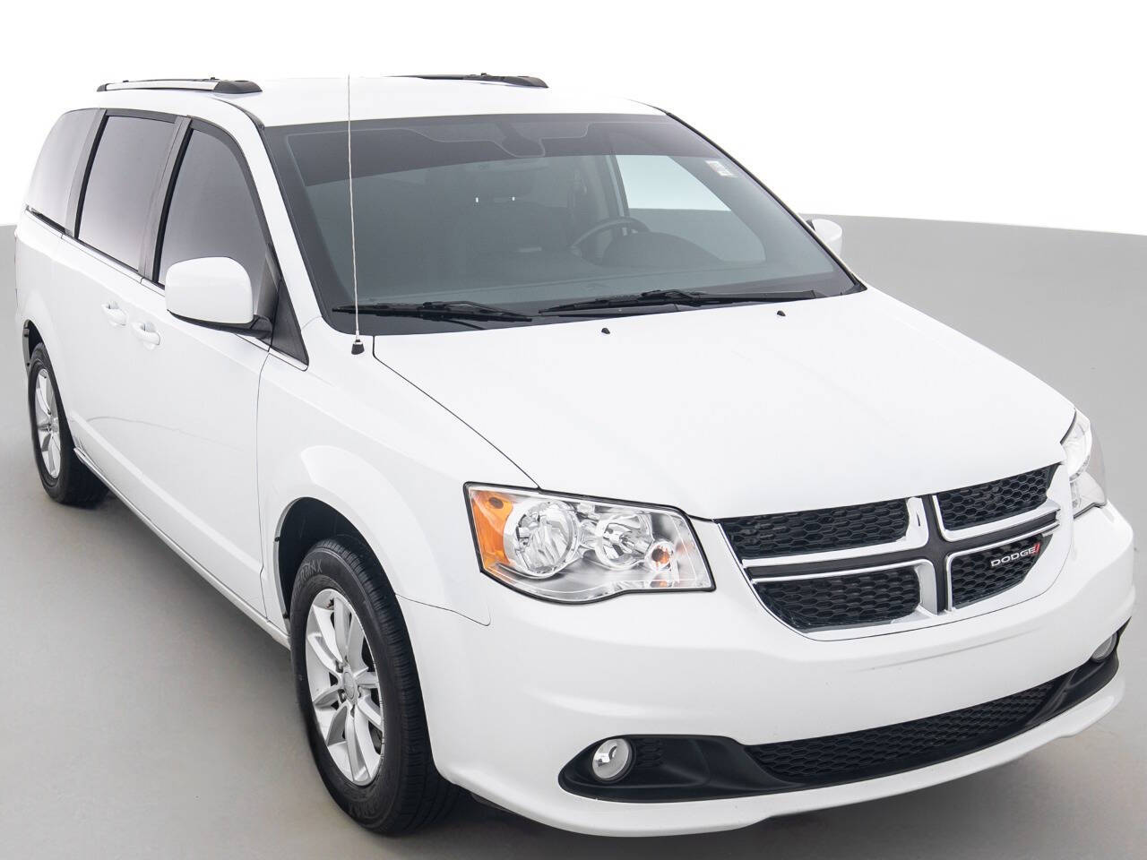 Used Car 2019 Dodge Grand Caravan  Sxt 4dr Mini Van For Sale Under $12,000 In Coal City, Illinois