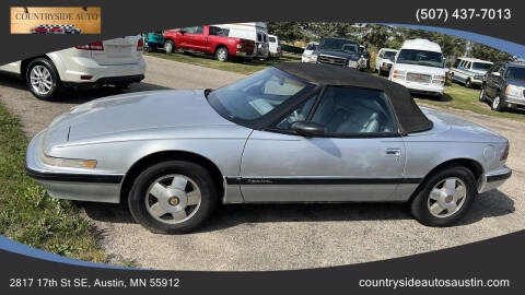 1990 Buick Reatta for sale at COUNTRYSIDE AUTO INC in Austin MN
