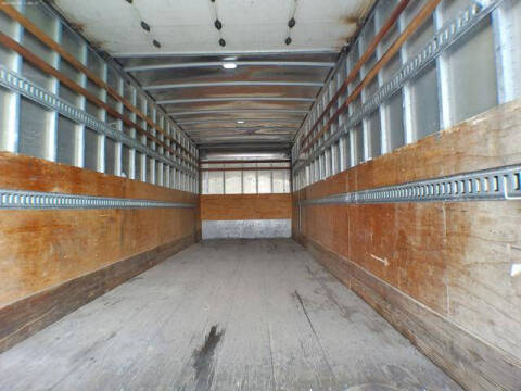 2015 Freightliner M2 106