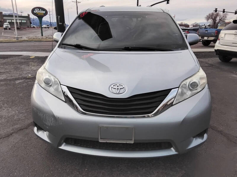 2011 Toyota Sienna