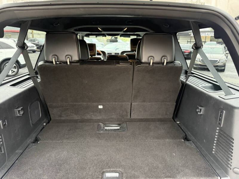 2017 Lincoln Navigator L Select