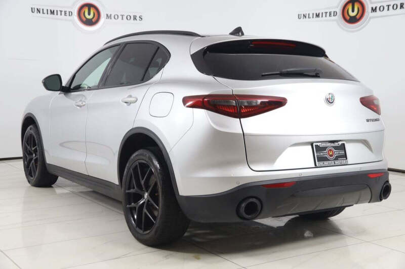 2019 Alfa Romeo Stelvio Base - Photo 4