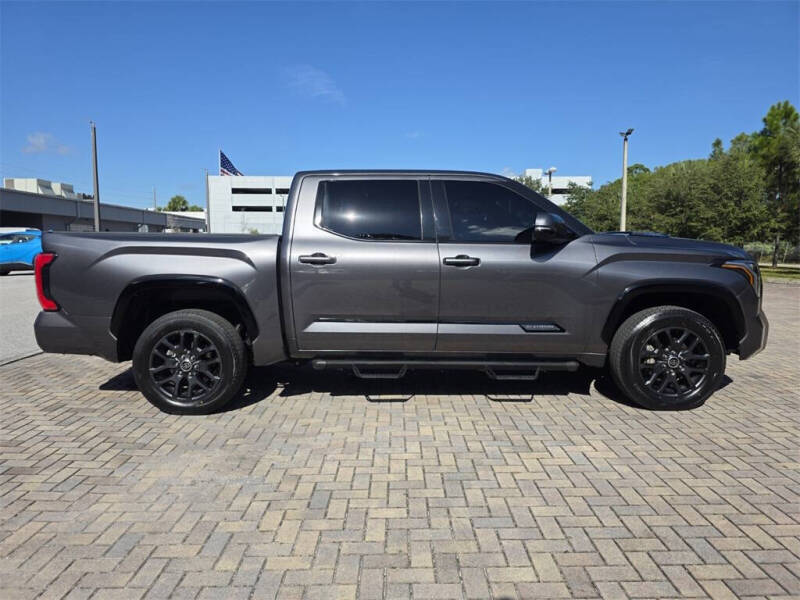 2023 Toyota Tundra Platinum HV