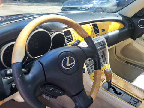 2004 Lexus SC 430