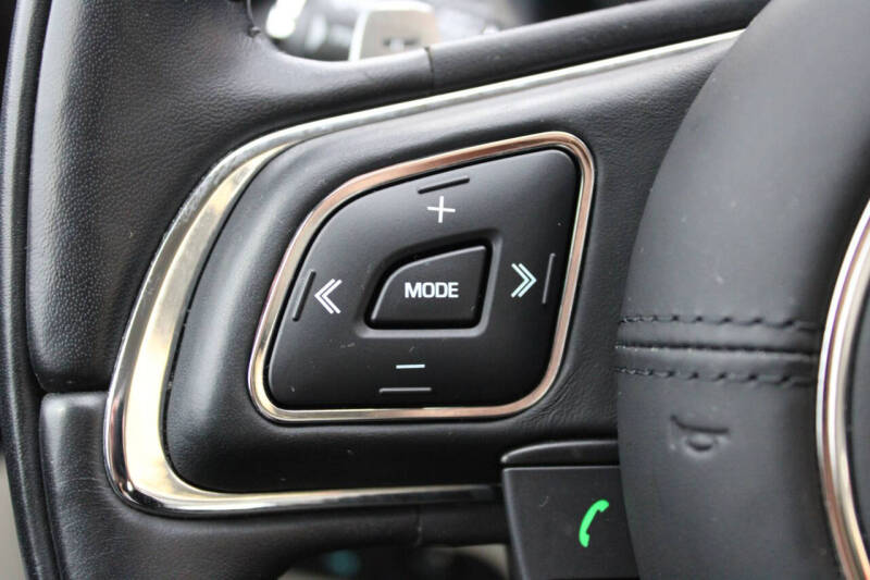 2019 Jaguar XJL Portfolio