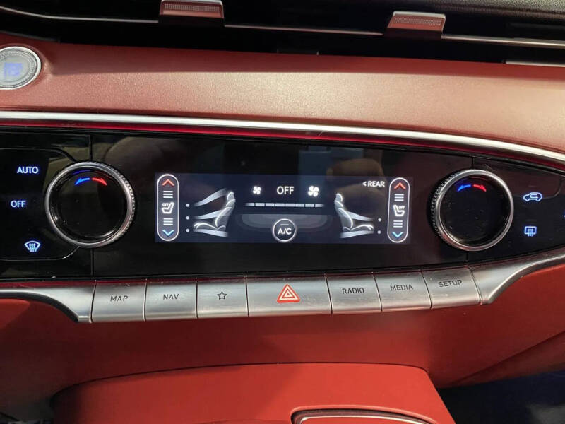 2022 Genesis GV70 3.5T Sport