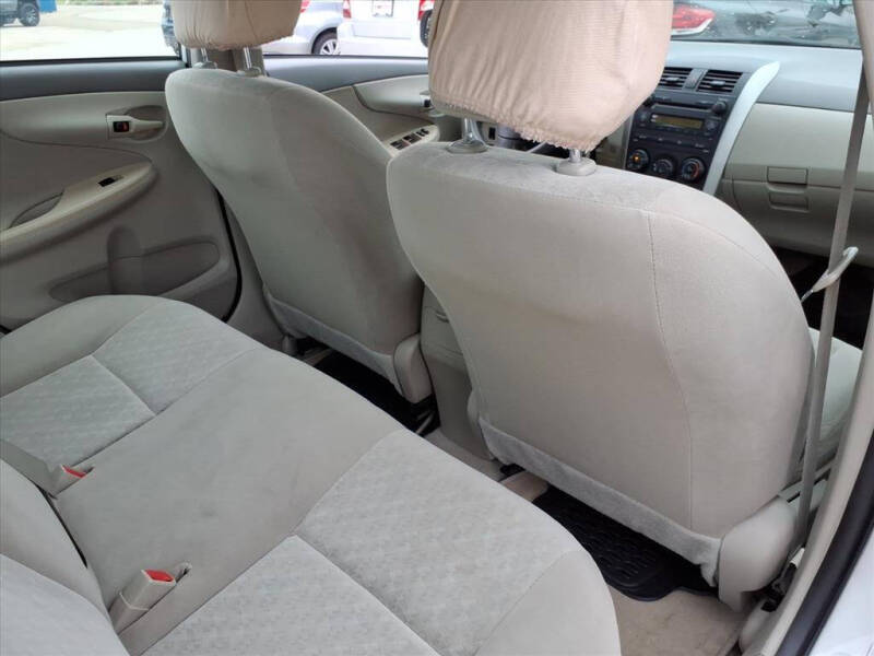 2009 Toyota Corolla LE