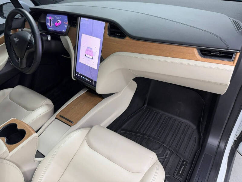 2020 Tesla Model X Long Range Plus