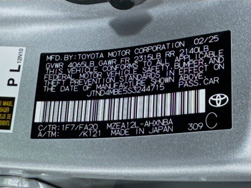 2025 Toyota Corolla Hatchback SE