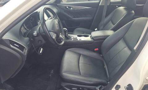 2016 Infiniti Q50 2.0T