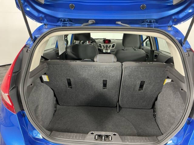 2011 Ford Fiesta SES