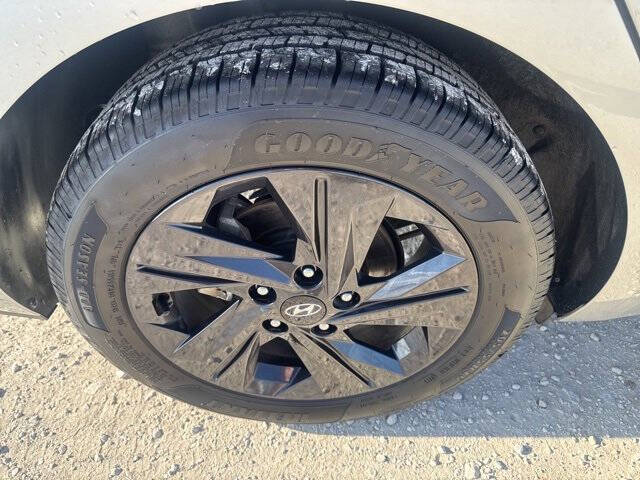 2022 Hyundai Elantra