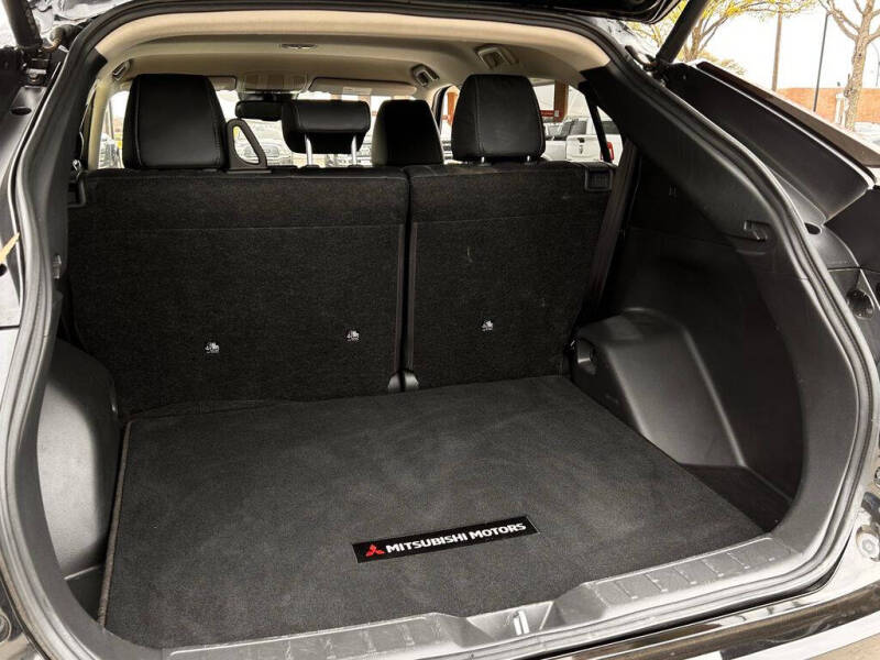 2025 Mitsubishi Eclipse Cross SE