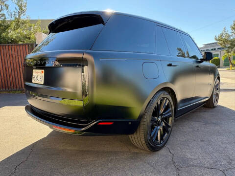 2023 Land Rover Range Rover P530 SE