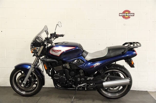 1998 Triumph TRIDENT 90