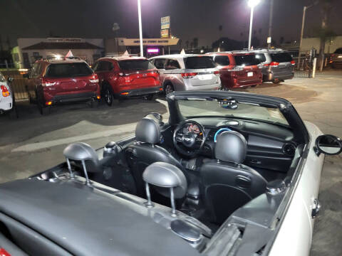 2017 MINI Convertible Cooper