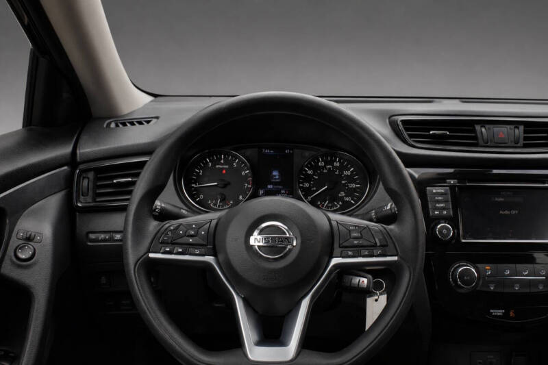 2019 Nissan Rogue S