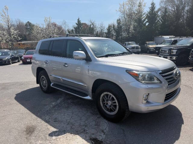 2013 Lexus LX 570