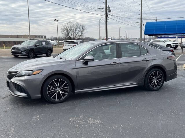 2021 Toyota Camry SE
