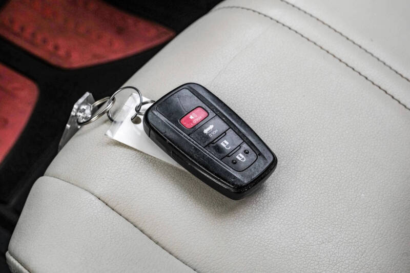 2020 Toyota Corolla XLE