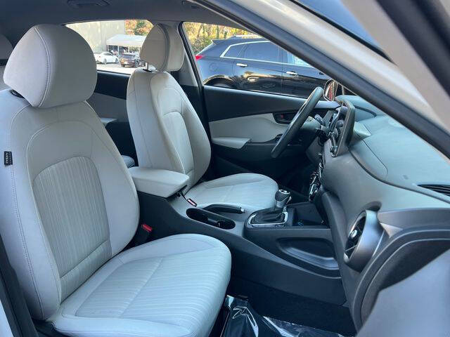 2023 Hyundai Kona SEL