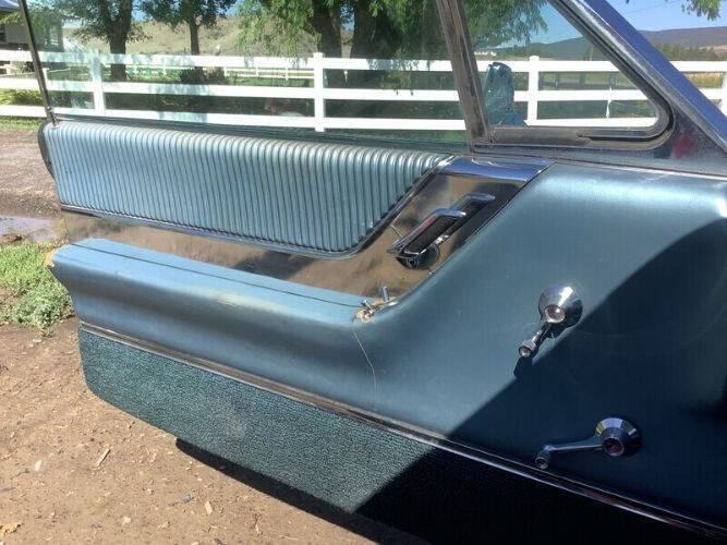 1964 Ford Thunderbird