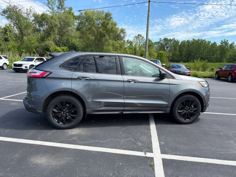 2024 Ford Edge SE