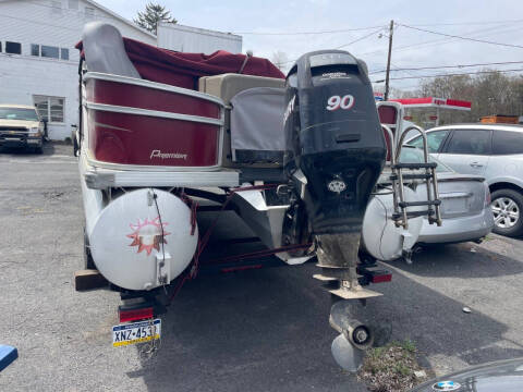 2011 Premier Marine Explorer 200