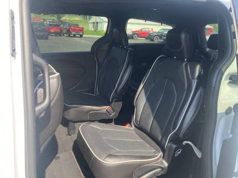 2025 Chrysler Pacifica Limited