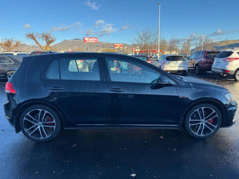 2017 Volkswagen Golf GTI