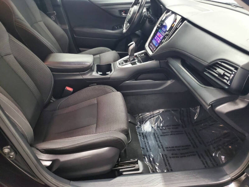 2022 Subaru Outback Premium