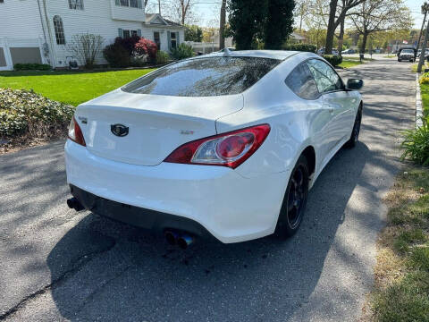 2012 Hyundai Genesis Coupe 2.0T