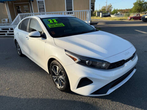 2022 Kia Forte for sale at Contra Costa Auto Sales in Oakley CA