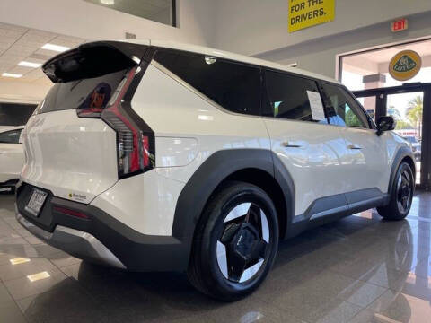 2024 Kia EV9 Light Long Range