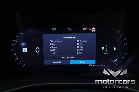 2024 Volvo XC40 B5 Plus Dark Theme
