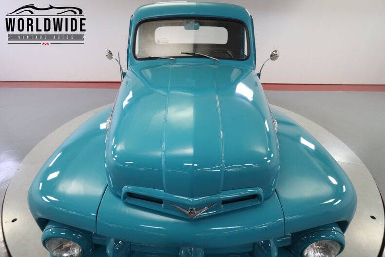 1952 Ford F-100
