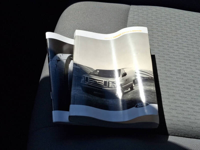 2013 Ford E-Series E-150 XLT
