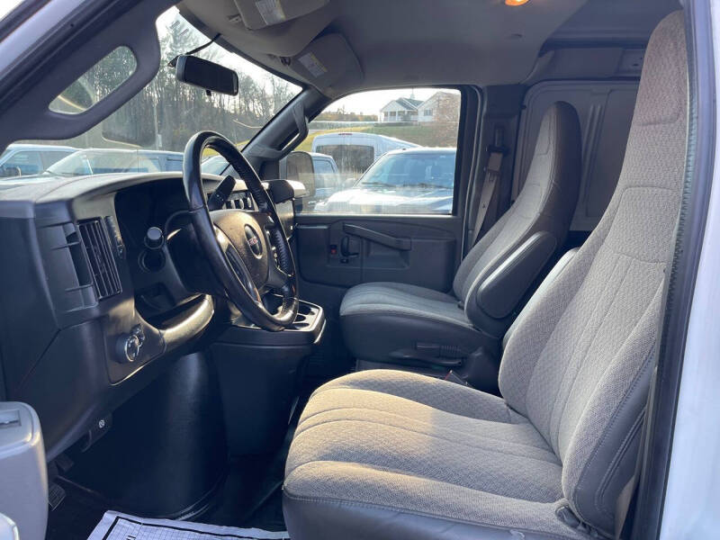 2019 GMC Savana 2500