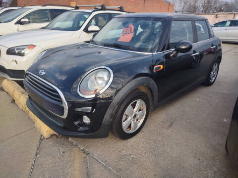 2016 MINI Hardtop 4 Door for sale at Cargo Vans of Chicago LLC in Bradley IL