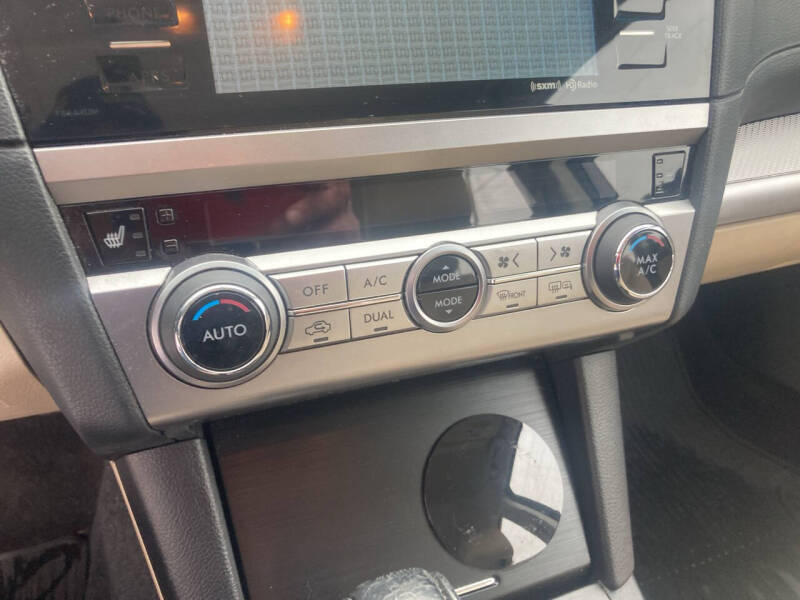 2015 Subaru Legacy 2.5i Premium