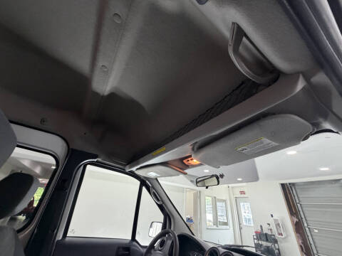 2012 Ford Transit Connect XLT Premium